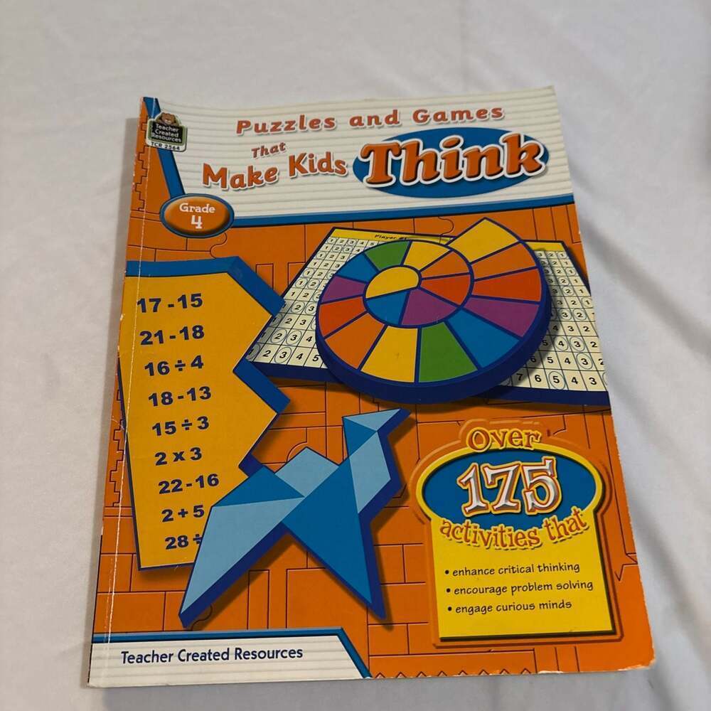 Puzzles and Games That Make Kids Think Grade 4 - Garth Sundem